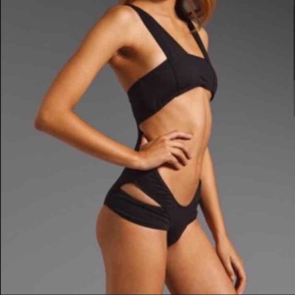 Minimale Animale Black Cut Out One Piece Swimsuit size M - Picture 3 of 5